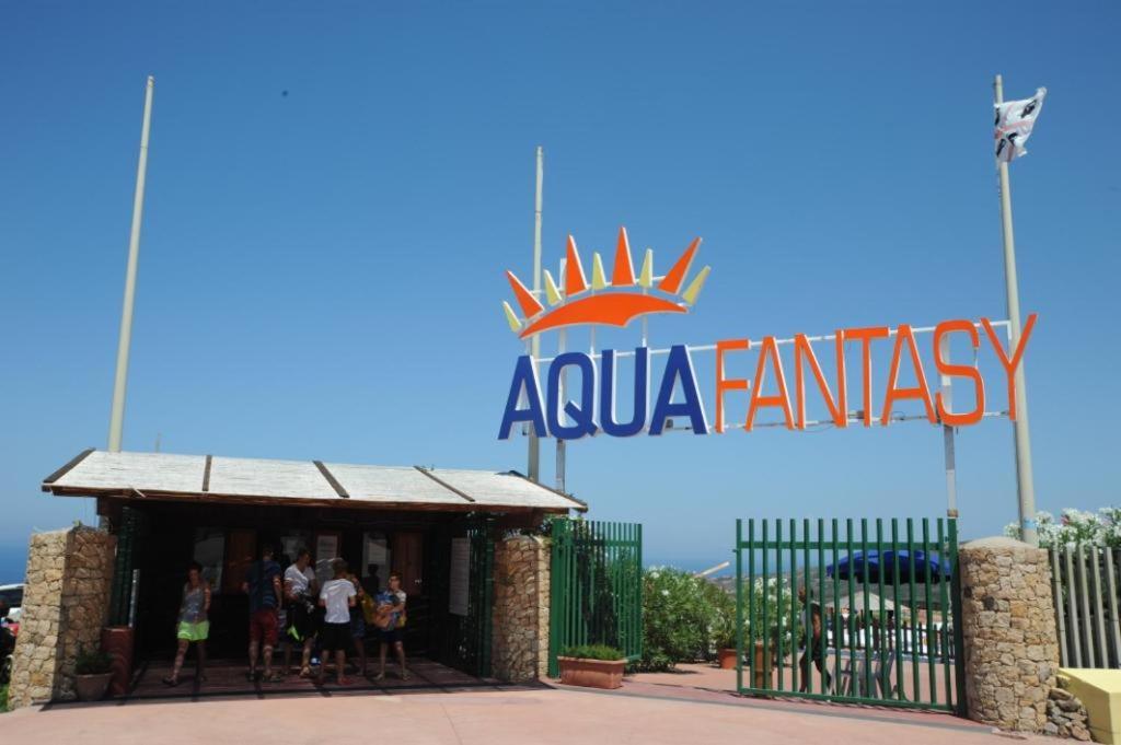 Апартаменти Acquapark Isola Rossa Costa Rossa Екстер'єр фото