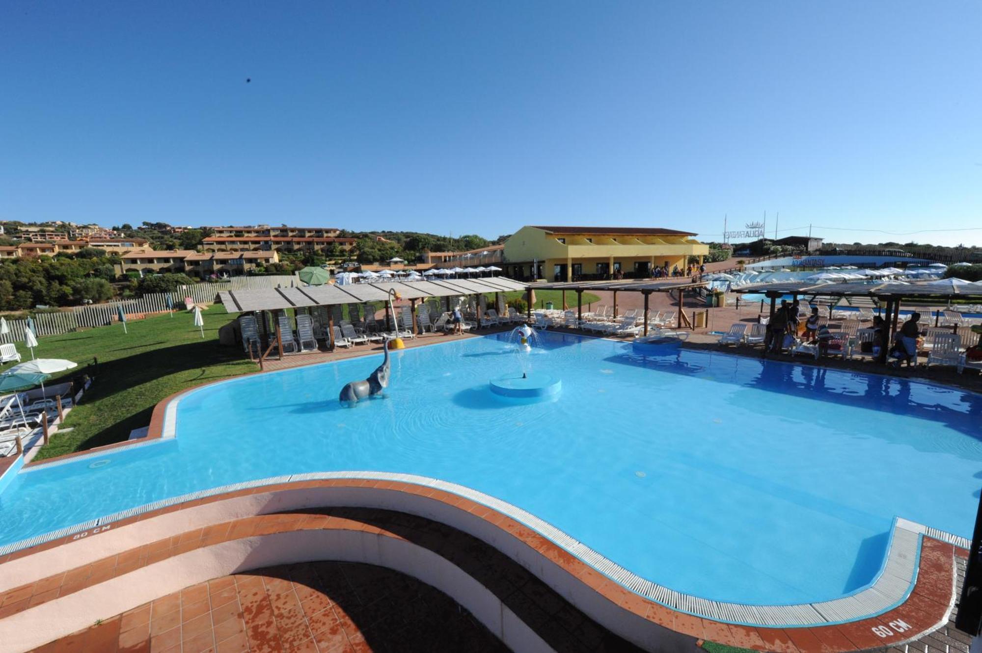 Апартаменти Acquapark Isola Rossa Costa Rossa Екстер'єр фото